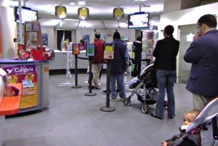 La Poste France Digital Signage Network